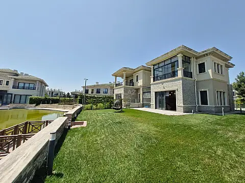 Satılır 4 otaqlı həyət evi 185 m² — Bakı, Suraxanı 4 otaq 185.00 m²