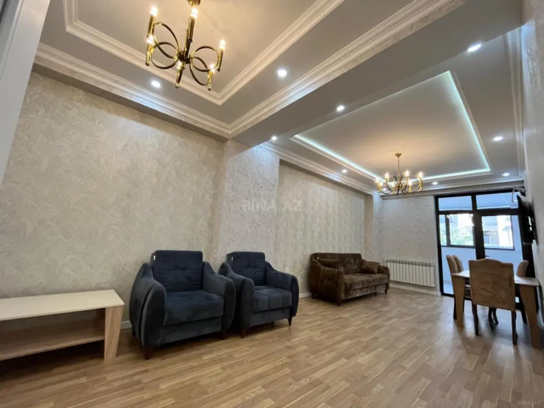 Kirayə verilir 3 otaqlı mənzil 125 m²