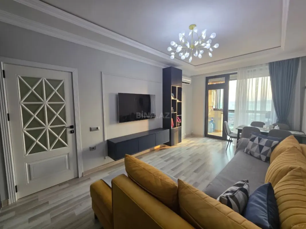 Satılır 3 otaqlı mənzil 83 m²