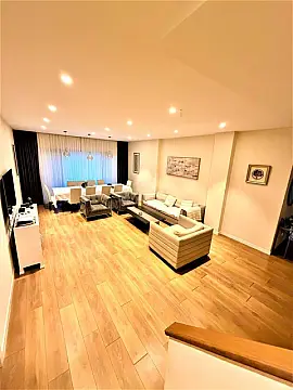 Kirayə verilir 5 otaqlı həyət evi 350 m² — Bakı, Yasamal 5 otaq 350.00 m²