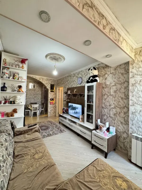 Satılır 2 otaqlı mənzil 45 m²