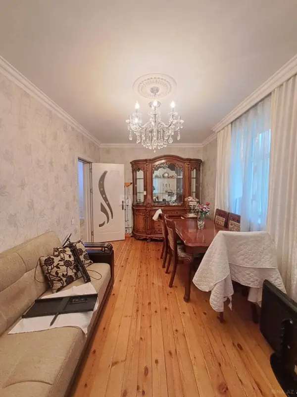 Satılır 3 otaqlı mənzil 60 m²