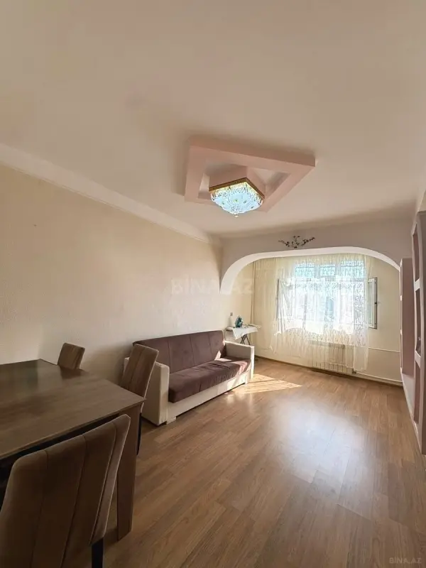 Satılır 3 otaqlı mənzil 60 m²