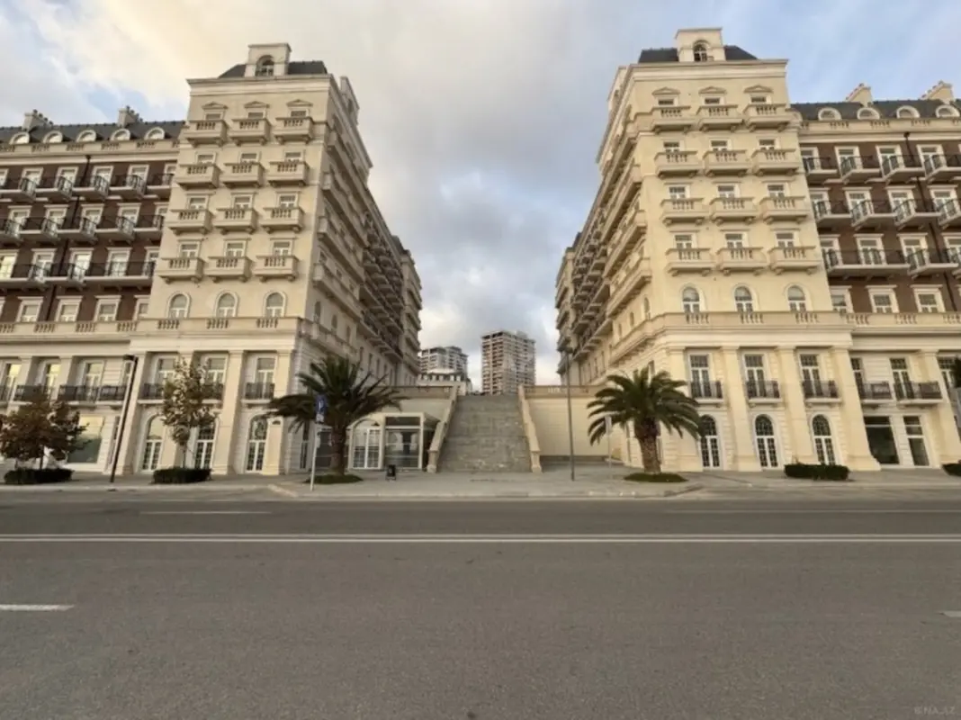 Satılır 2 otaqlı mənzil 58 m²