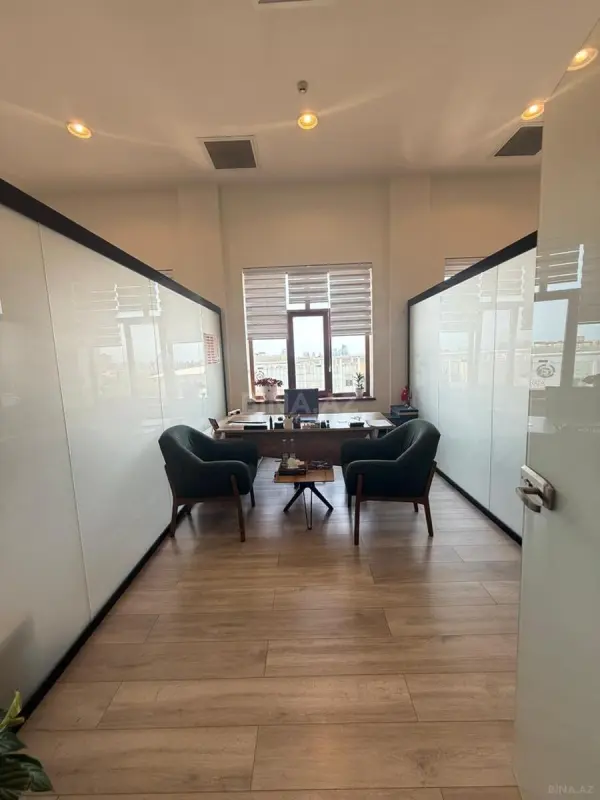 Kirayə verilir 3 otaqlı ofis 80 m²