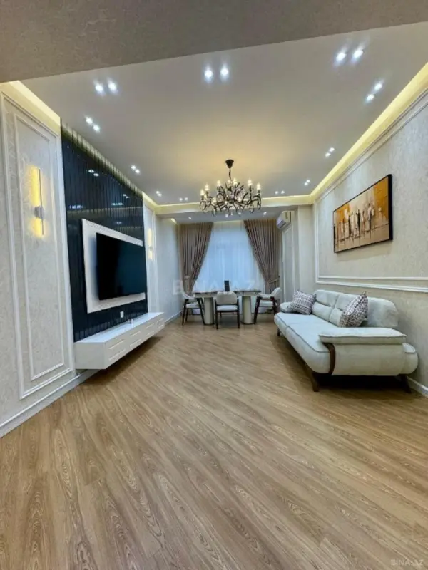 Satılır 2 otaqlı mənzil 70 m²