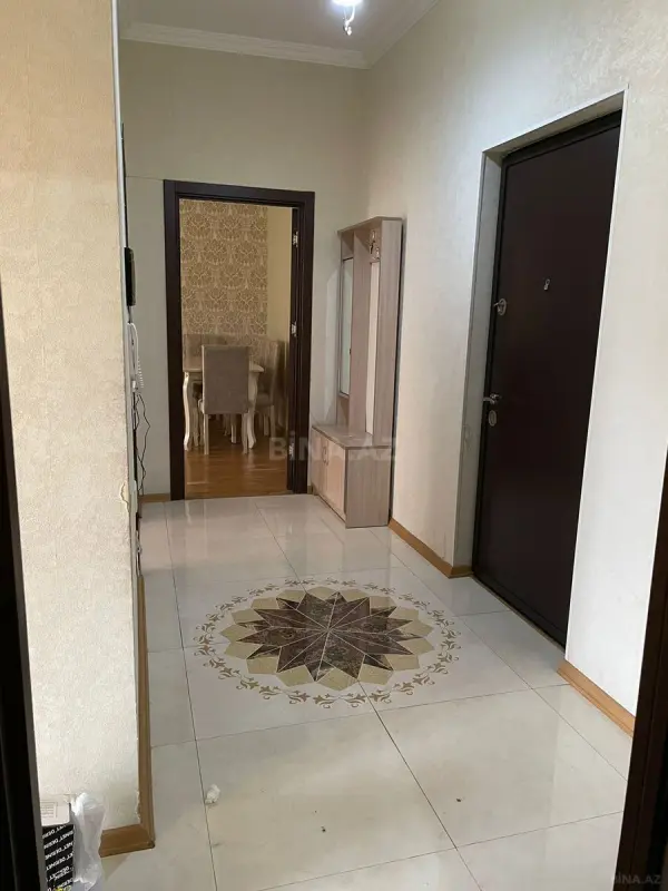 Satılır 2 otaqlı mənzil 62 m²