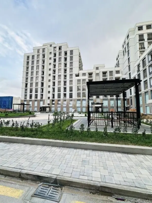 Satılır 3 otaqlı mənzil 100 m²