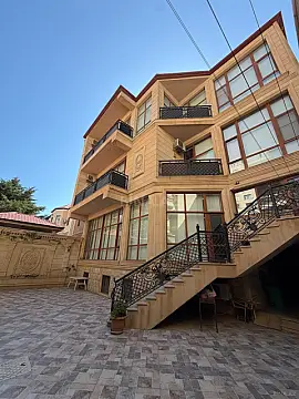 Satılır 7 otaqlı həyət evi 500 m² — Bakı, Nəsimi 7 otaq 500.00 m²