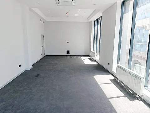 Kirayə verilir 9 otaqlı ofis 400 m² — Bakı, Nərimanov 9 otaq 400.00 m²