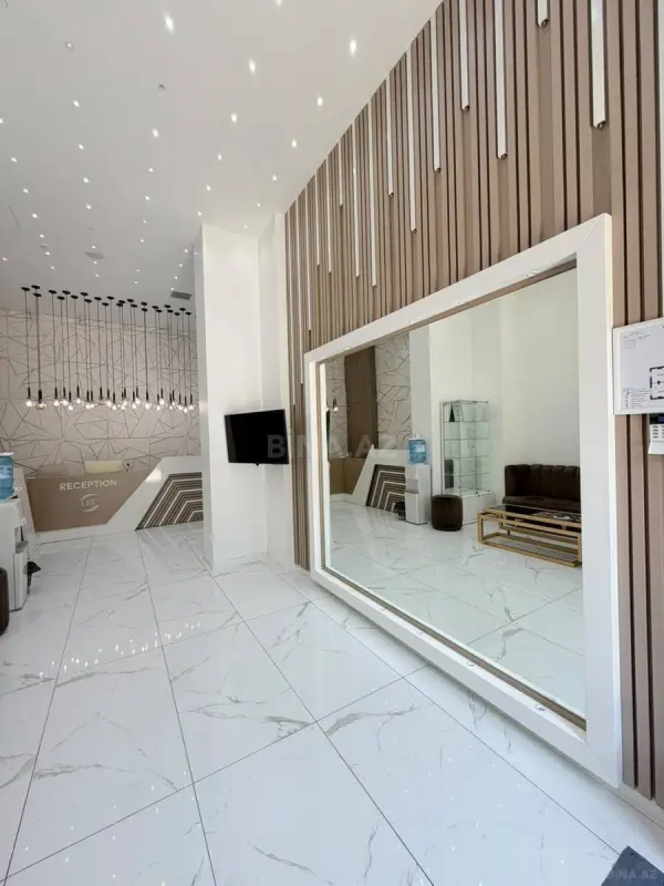 Satılır obyekt 255 m²