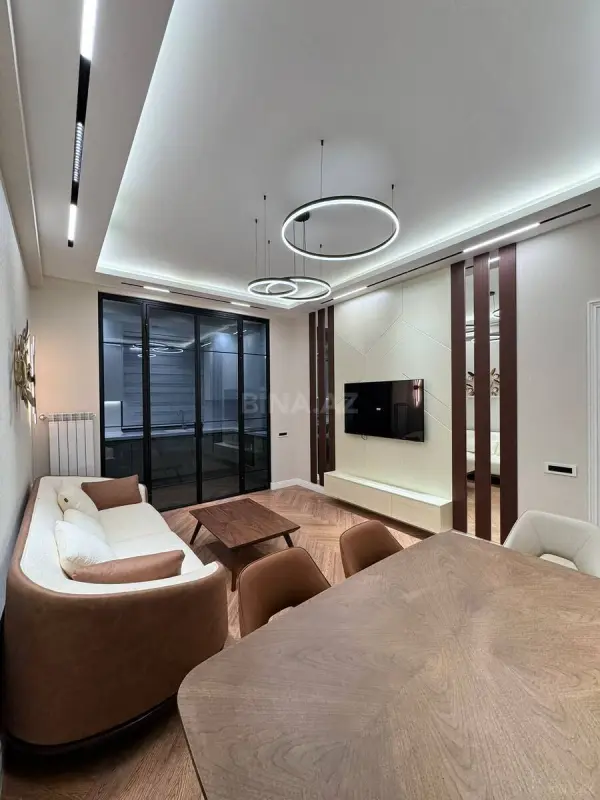 Satılır 2 otaqlı mənzil 68 m²