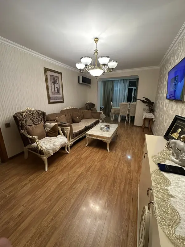 Satılır 3 otaqlı mənzil 65 m²