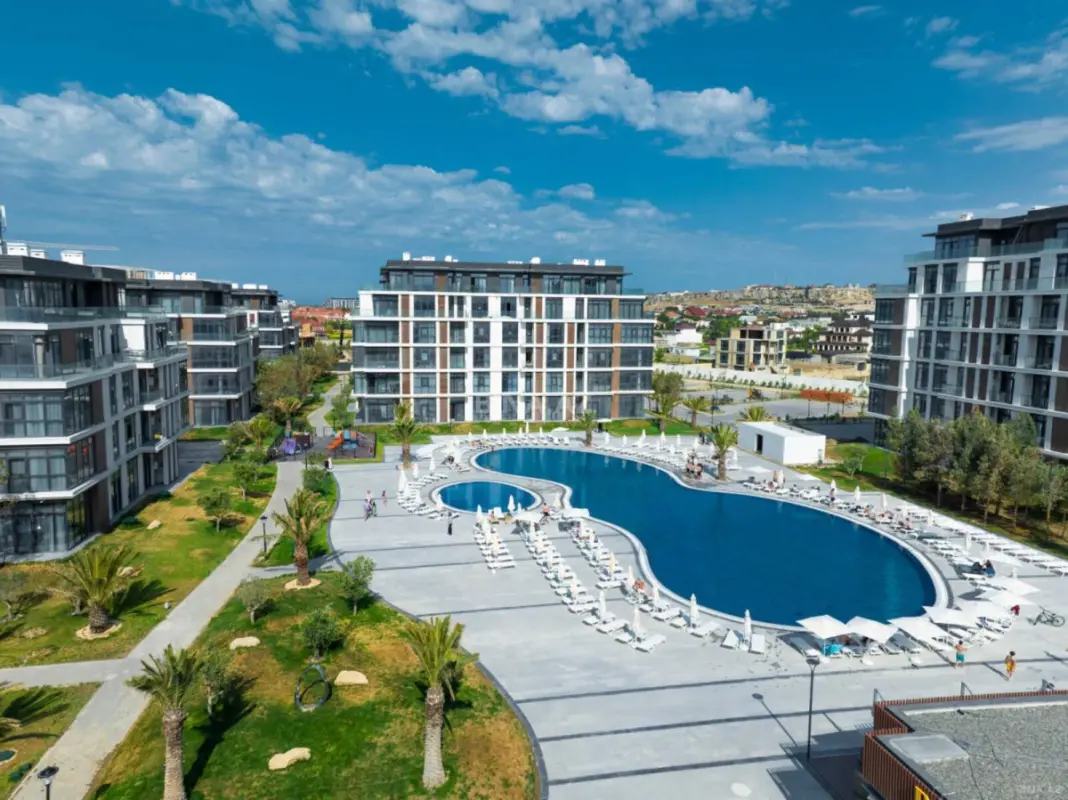 Satılır 2 otaqlı mənzil 72 m²