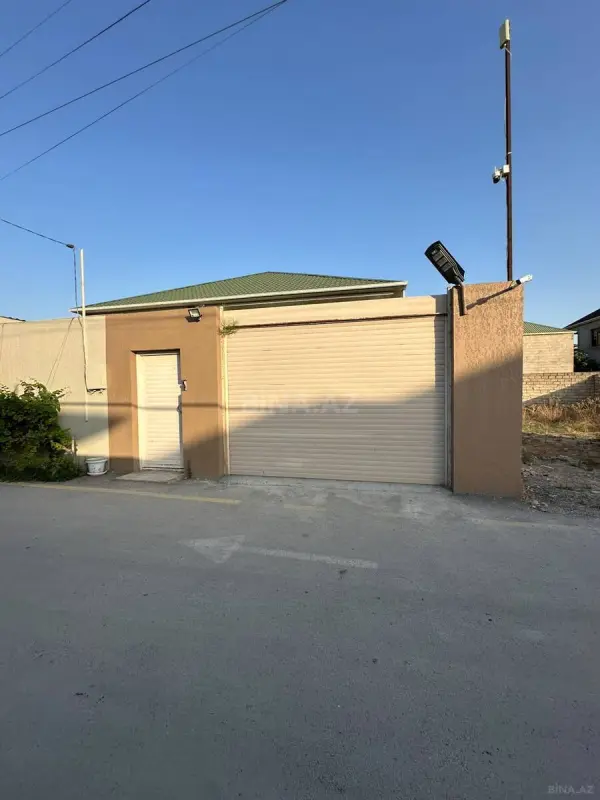 Satılır 4 otaqlı həyət evi 160 m²
