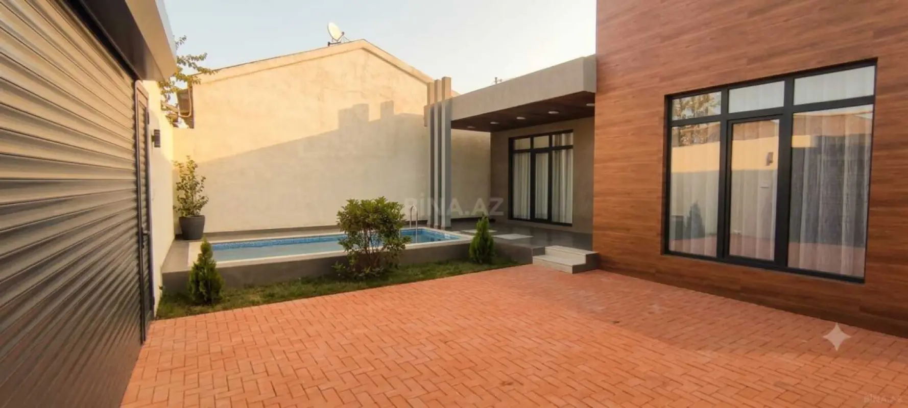 Satılır 4 otaqlı həyət evi 130 m²