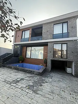Satılır 5 otaqlı həyət evi 280 m² — Bakı, Bakıxanov 5 otaq 280.00 m²