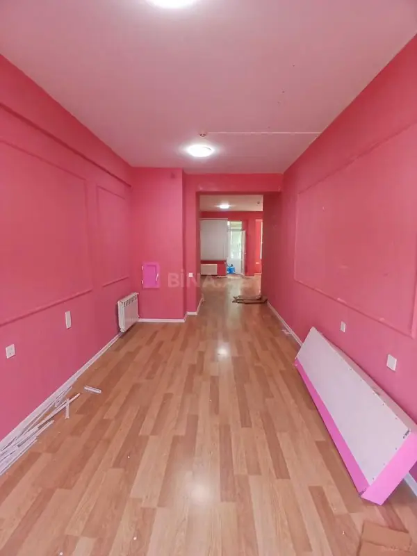 Kirayə verilir obyekt 61 m²