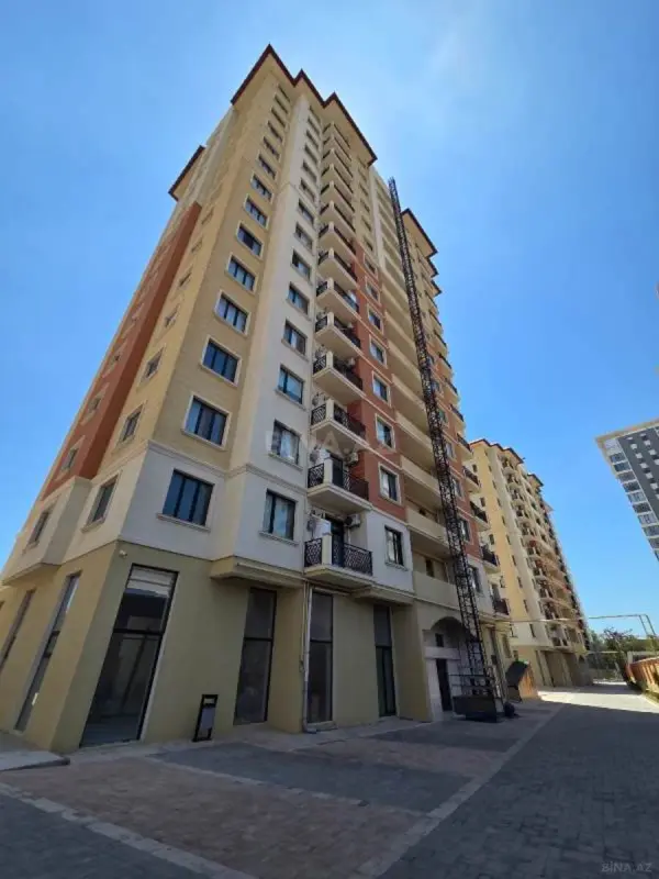 Satılır 2 otaqlı mənzil 68 m²
