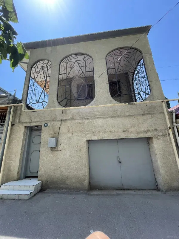Satılır 5 otaqlı həyət evi 170 m²