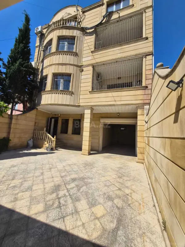 Kirayə verilir 8 otaqlı ofis 500 m²