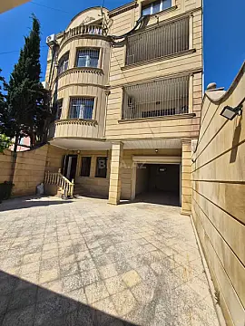 Kirayə verilir 8 otaqlı ofis 500 m² — Bakı 8 otaq 500.00 m²