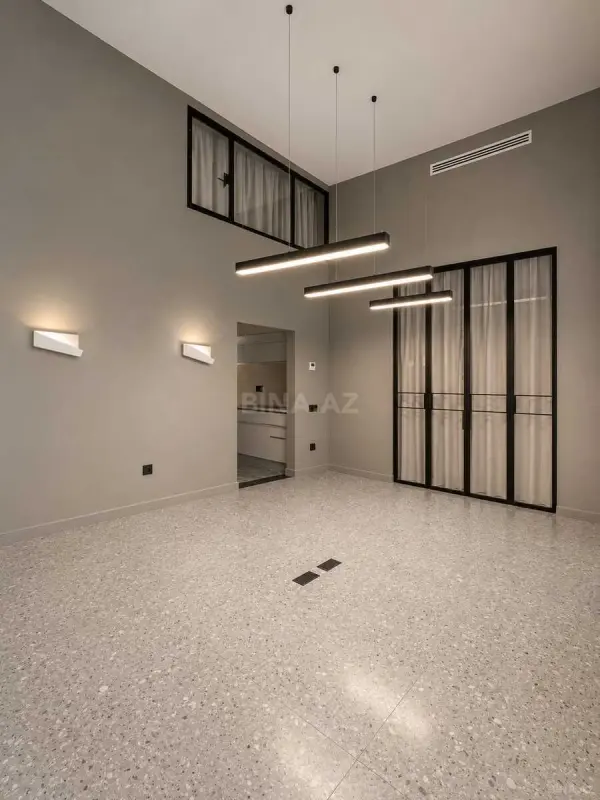 Kirayə verilir 3 otaqlı ofis 120 m²