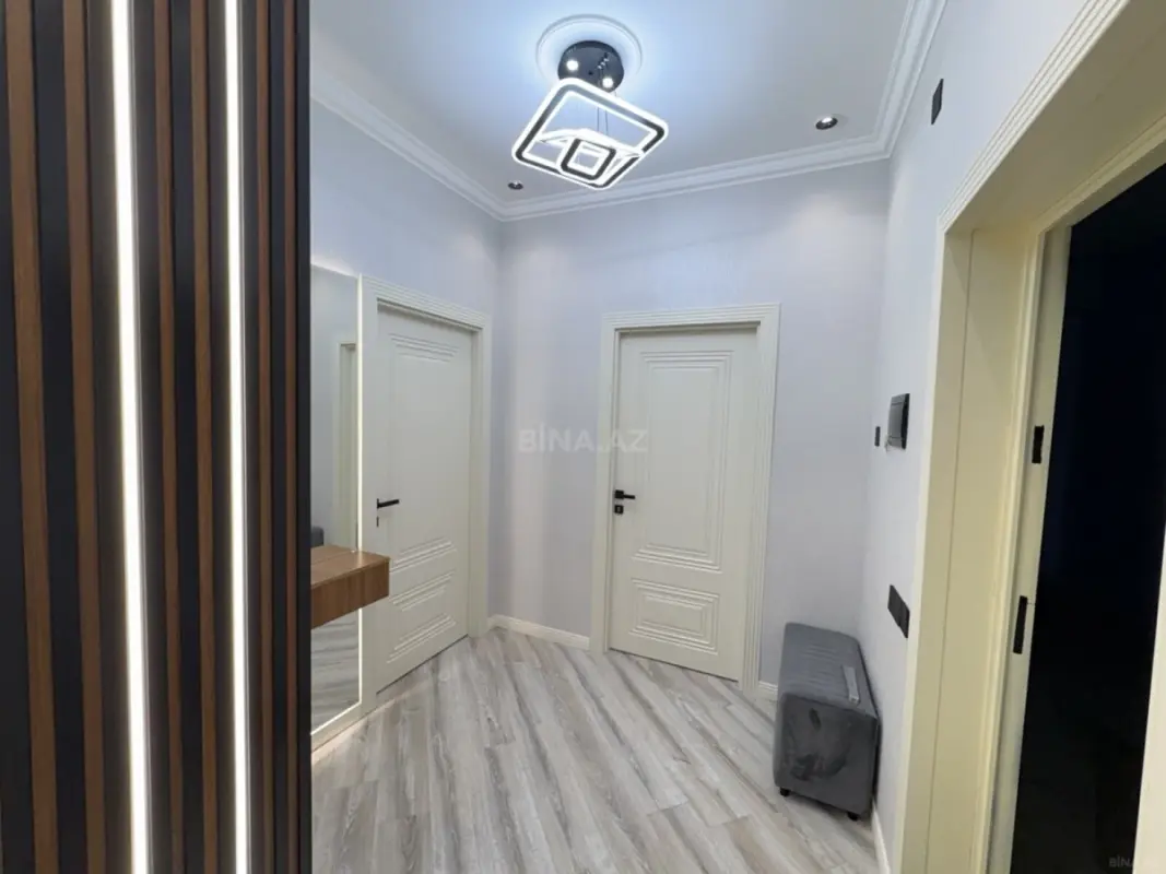 Satılır 3 otaqlı mənzil 103 m²