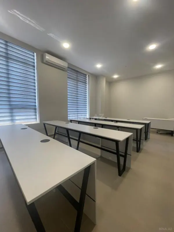 Satılır obyekt 340 m²
