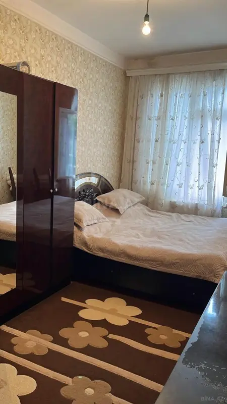 Satılır 2 otaqlı mənzil 42 m²