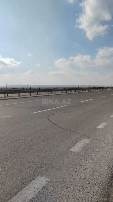 Satılır torpaq sahəsi 303 m²