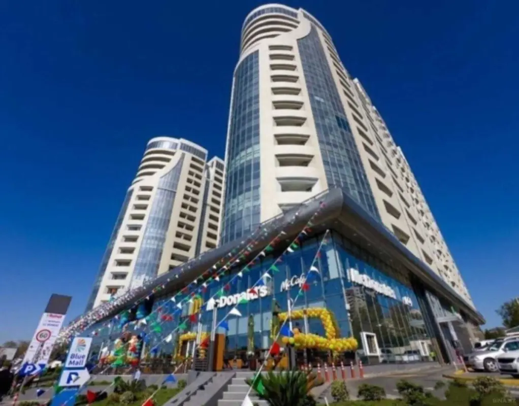 Satılır 3 otaqlı mənzil 126 m²