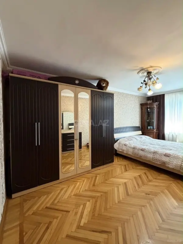 Satılır 3 otaqlı mənzil 70 m²