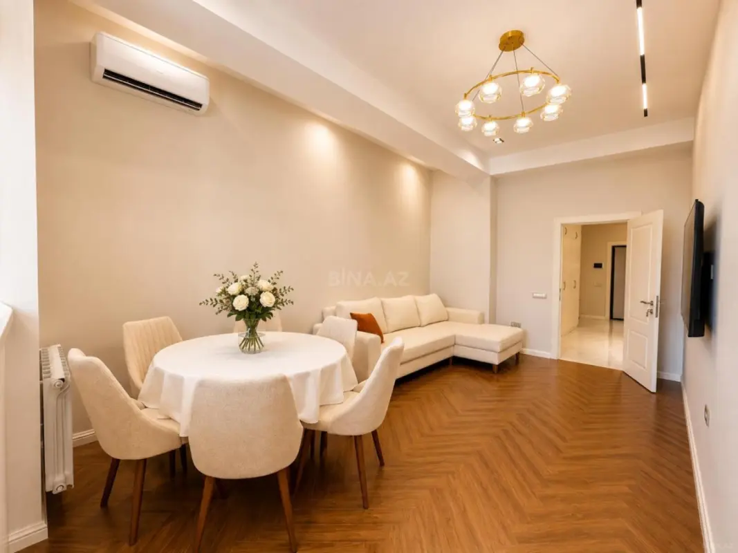 Satılır 2 otaqlı mənzil 75 m²