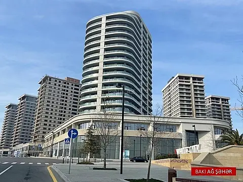 Satılır 4 otaqlı mənzil 220 m² — Bakı 4 otaq 220.00 m²