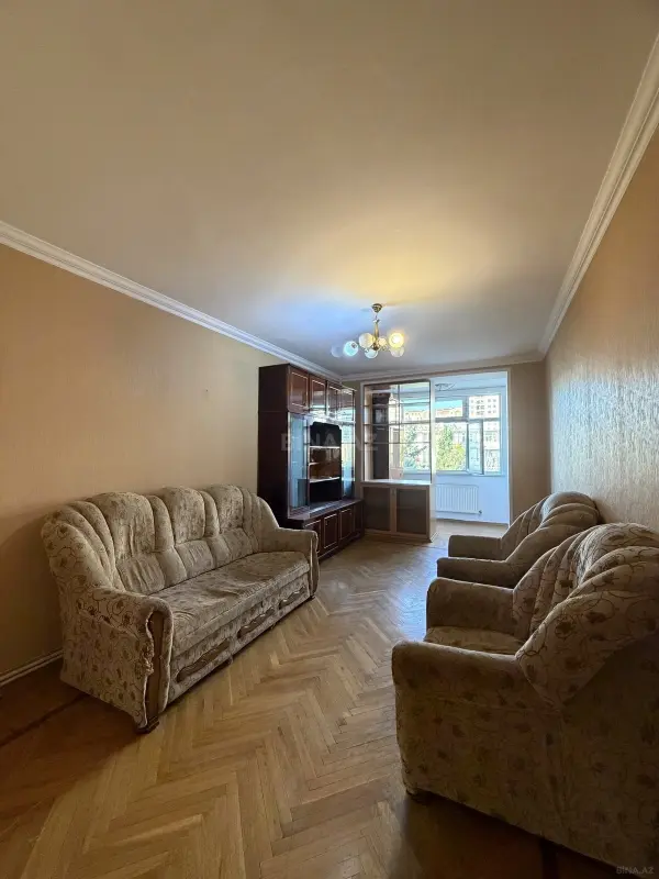 Satılır 2 otaqlı mənzil 60 m²