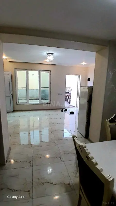 Satılır 5 otaqlı həyət evi 160 m²