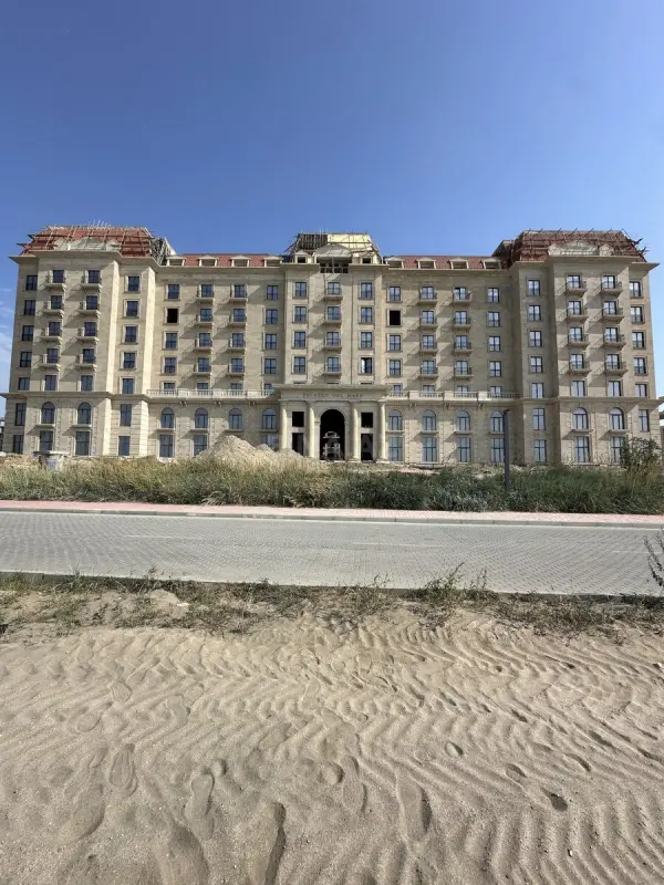 Satılır 1 otaqlı mənzil 94.1 m²