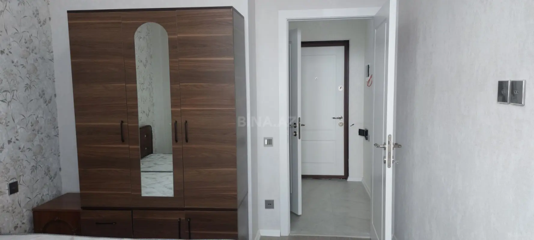 Kirayə verilir 2 otaqlı mənzil 45 m²