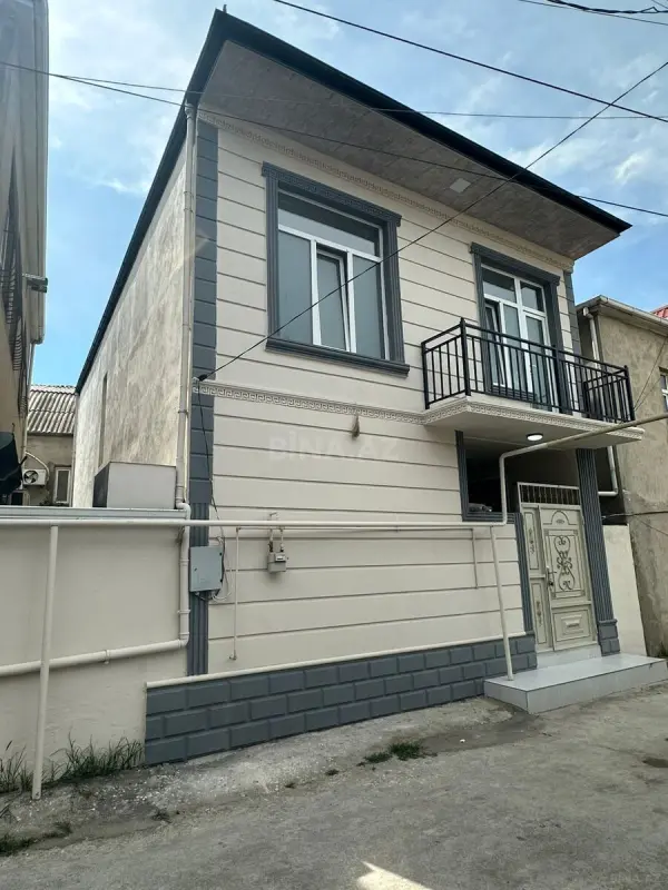Satılır 4 otaqlı həyət evi 150 m²