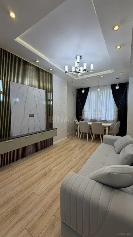 Satılır 2 otaqlı mənzil 70 m²
