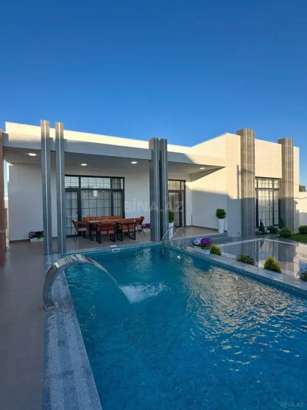 Kirayə verilir 5 otaqlı həyət evi 300 m²
