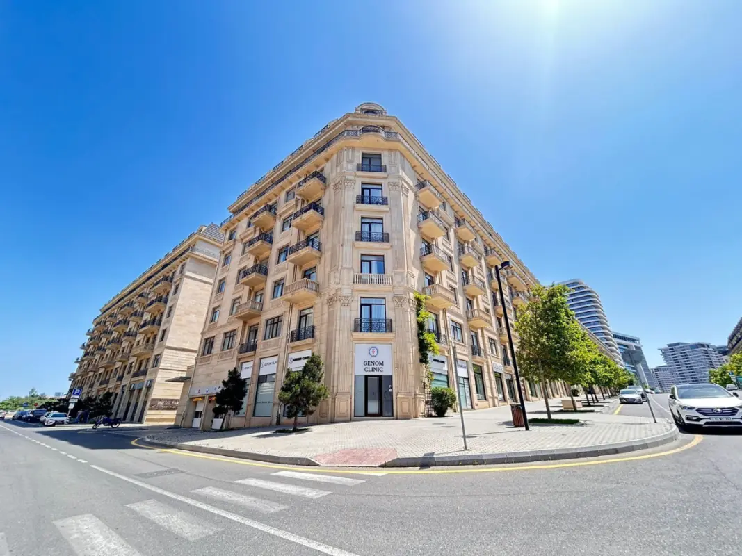 Satılır 3 otaqlı mənzil 144 m²