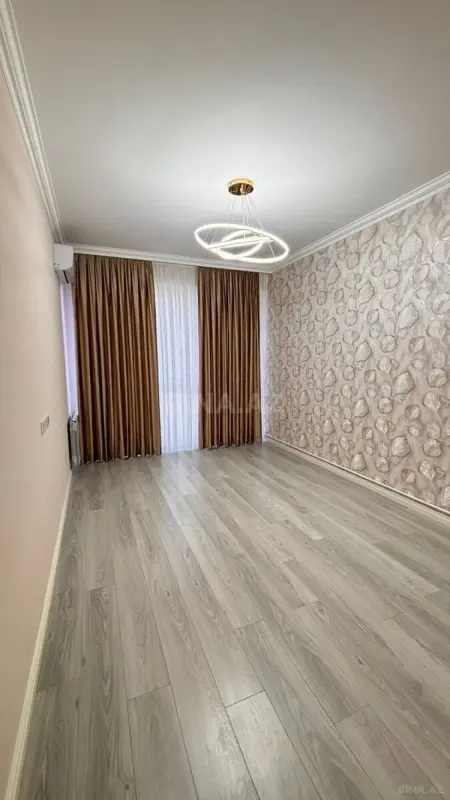 Satılır 2 otaqlı mənzil 52 m²
