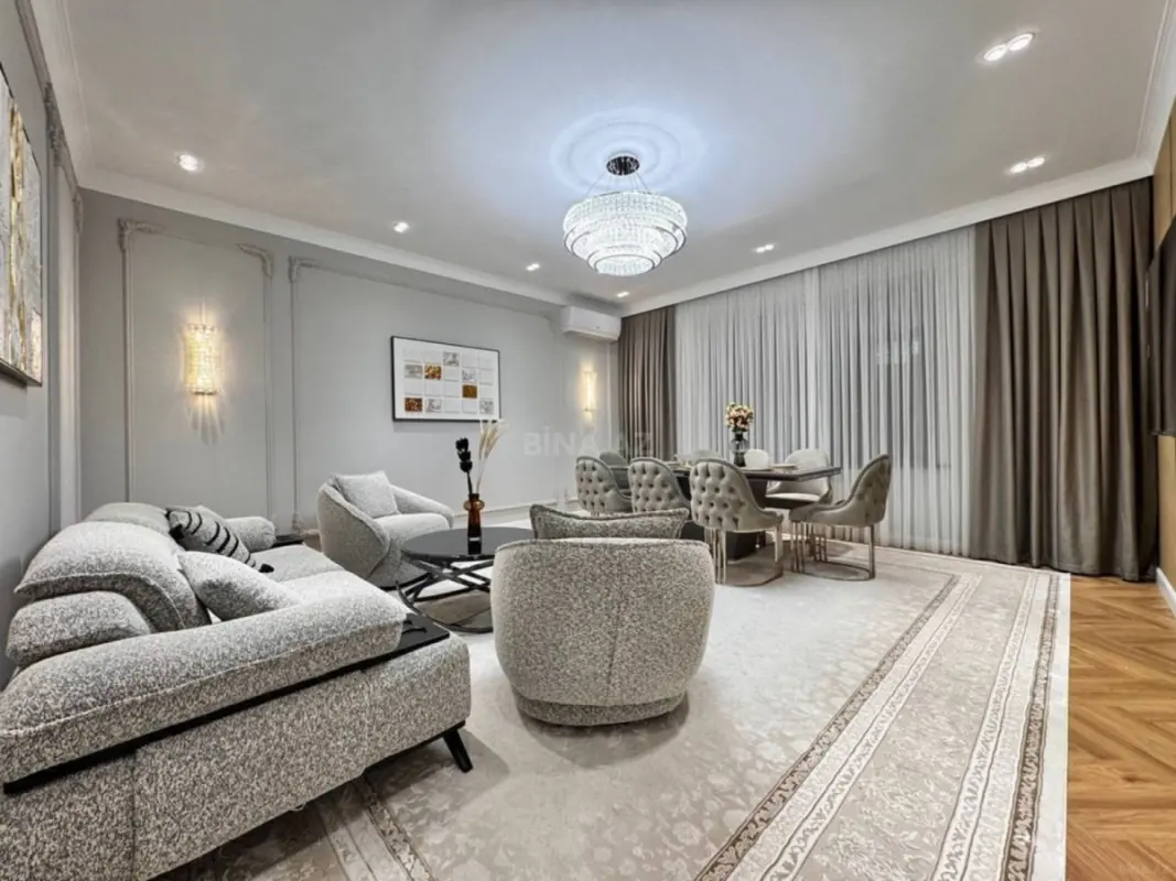 Kirayə verilir 3 otaqlı mənzil 170 m²