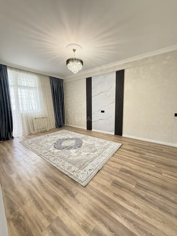 Satılır 2 otaqlı mənzil 68 m²
