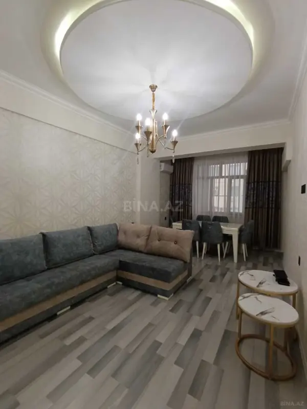Satılır 2 otaqlı mənzil 75 m²
