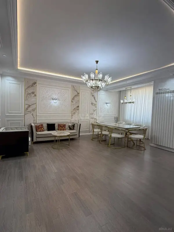 Satılır 4 otaqlı mənzil 129 m²