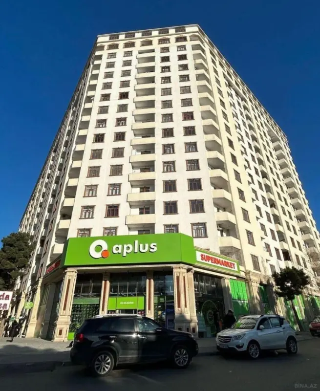 Satılır 2 otaqlı mənzil 84 m²
