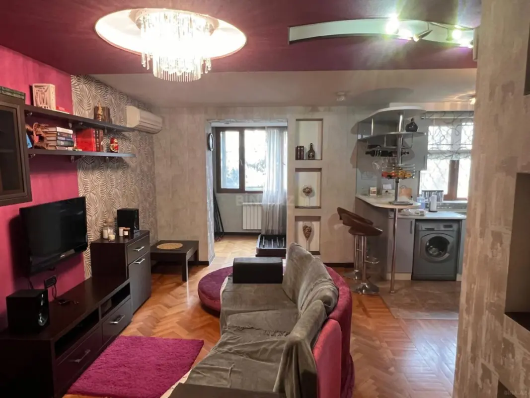 Satılır 2 otaqlı mənzil 60 m²